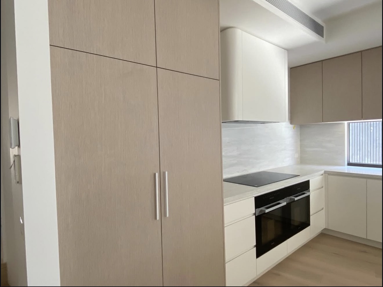 Kitchen tall pantry cabinets